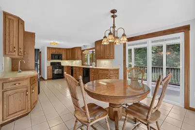375 Kendall Rd, Tewksbury, MA 01876 - Photo 6