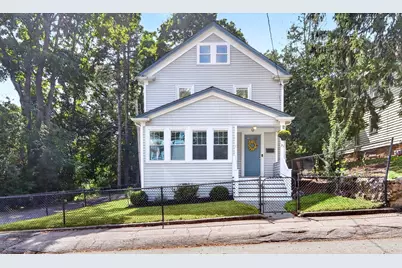 31 Greenhood St, Dedham, MA 02026 - Photo 2
