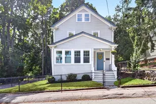 31 Greenhood St, Dedham, MA 02026 - Photo 2