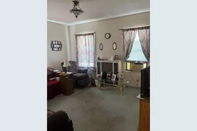 7 Maxwell St, Worcester, MA 01607 - Photo 18