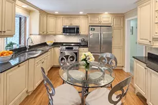 18 Lido, Bedford, MA 01730 - Photo 12