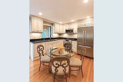 18 Lido, Bedford, MA 01730 - Photo 6