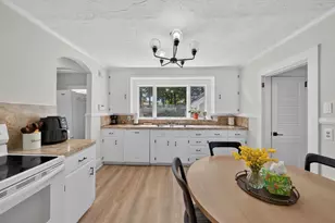 118 Carroll Ave, Brockton, MA 02301 - Photo 12