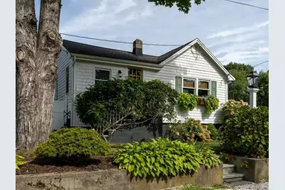 13 Lincoln St, Wareham, MA 02571 - Photo 1