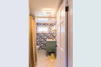 13 Lincoln St, Wareham, MA 02571 - Photo 18
