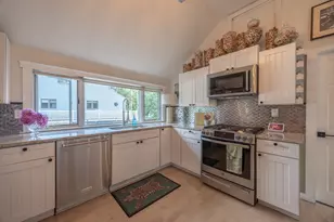 13 Lincoln St, Wareham, MA 02571 - Photo 12