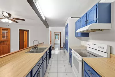 243 Oak St, Holliston, MA 01746 - Photo 8