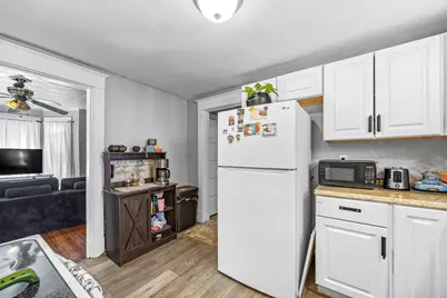 30 Santa Barbara, Springfield, MA 01104 - Photo 8