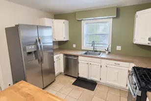 72 School, Saugus, MA 01906 - Photo 2
