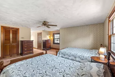 283 Hamlin St, Acushnet, MA 02743 - Photo 18