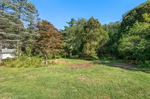 283 Hamlin St, Acushnet, MA 02743 - Photo 28