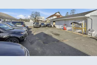 1300 Worcester St, Springfield, MA 01151 - Photo 2