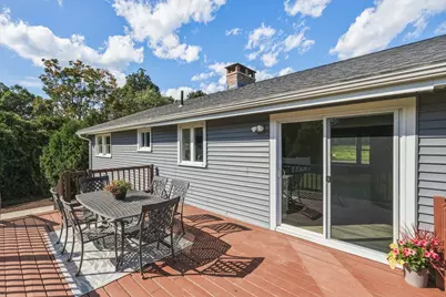27 Huntington Rd, Hadley, MA 01035 - Photo 4