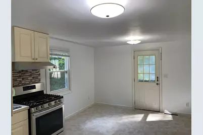 163 Maple St #163, Needham, MA 02492 - Photo 8