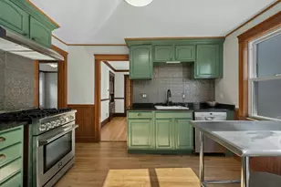 10-12 Colgate Rd, Boston, MA 02131 - Photo 10