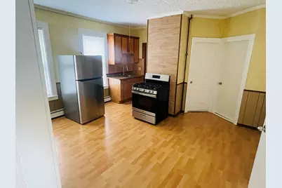 50 Linden St #1, Holyoke, MA 01040 - Photo 1