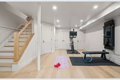 2 Leeds Street, Boston, MA 02127 - Photo 28