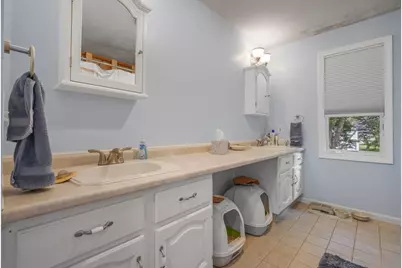 37 Slade St, Swansea, MA 02777 - Photo 18