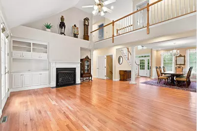 70 Appaloosa Ln, West Springfield, MA 01089 - Photo 14