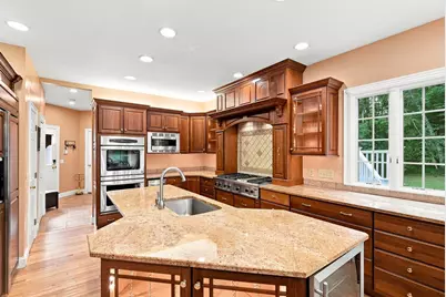 70 Appaloosa Ln, West Springfield, MA 01089 - Photo 20