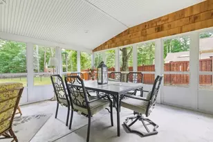 1248 Pleasant St, Brockton, MA 02301 - Photo 14