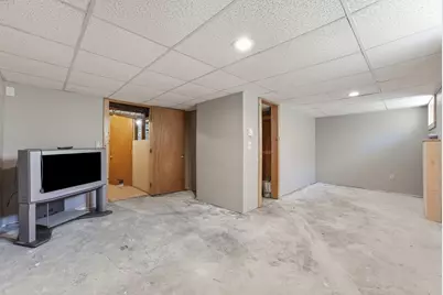 102 Lemuel Ave, Chicopee, MA 01013 - Photo 26