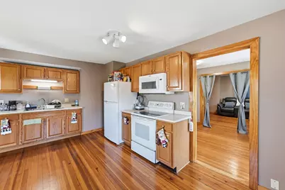 102 Lemuel Ave, Chicopee, MA 01013 - Photo 16