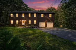 6 Woodview Dr, Hubbardston, MA 01452 - Photo 2