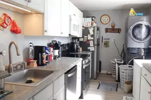 158 Adams St, New Bedford, MA 02746 - Photo 10
