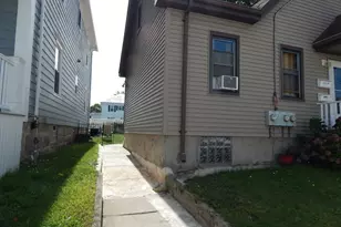 158 Adams St, New Bedford, MA 02746 - Photo 4