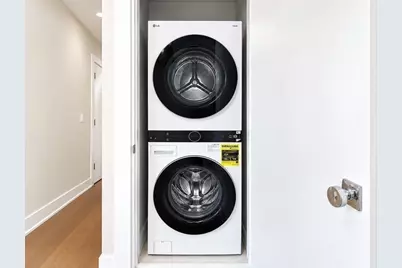 804 East 7th Street #307, Boston, MA 02127 - Photo 18
