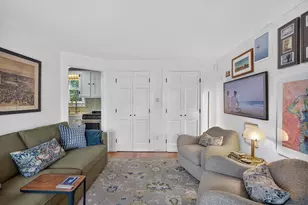 15 Cottage St, Provincetown, MA 02657 - Photo 10