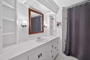 15 Cottage St, Provincetown, MA 02657 - Photo 22