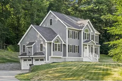 883 West Lowell Ave., Haverhill, MA 01832 - Photo 2