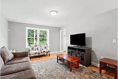 883 West Lowell Ave., Haverhill, MA 01832 - Photo 6