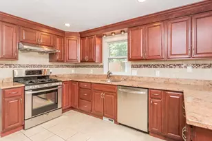 20 Smart St, Waltham, MA 02451 - Photo 8