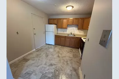 24 Pond St #B, Quincy, MA 02169 - Photo 4