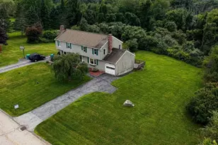 4 Henry Marsh Rd, Oxford, MA 01540 - Photo 2
