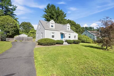 24 Grandview St, Northampton, MA 01062 - Photo 1