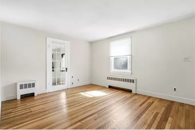 24 Grandview St, Northampton, MA 01062 - Photo 4