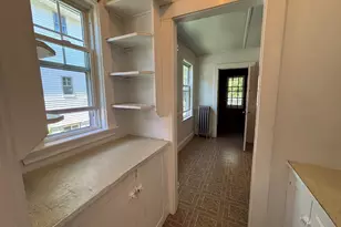 33 Brington Rd, Brookline, MA 02445 - Photo 8