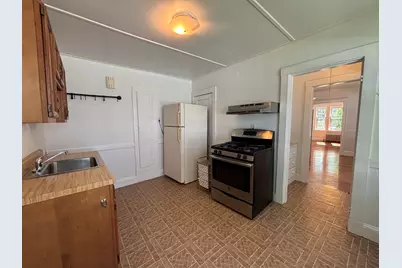 33 Brington Rd #1, Brookline, MA 02445 - Photo 6