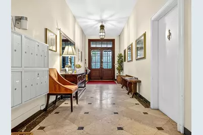 93 Beacon Street #5, Boston, MA 02108 - Photo 8