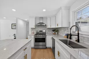 12 Spoonbill Rd, Dennis, MA 02670 - Photo 12