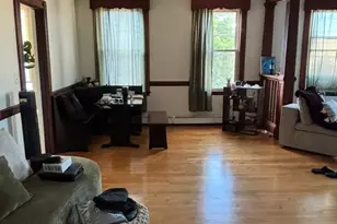 135 Prospect St, Waltham, MA 02453 - Photo 10