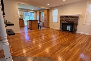 58 Bailey St, Worcester, MA 01602 - Photo 4