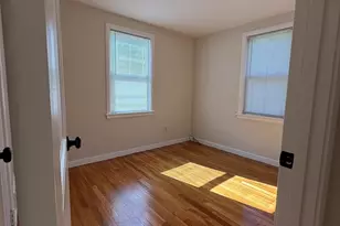 58 Bailey St, Worcester, MA 01602 - Photo 10