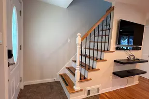 58 Bailey St, Worcester, MA 01602 - Photo 12