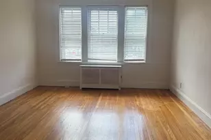 520 High, Medford, MA 02155 - Photo 2