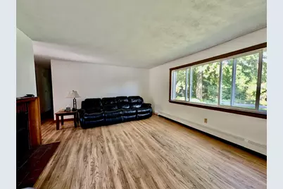 624 Granville Road, Westfield, MA 01085 - Photo 2